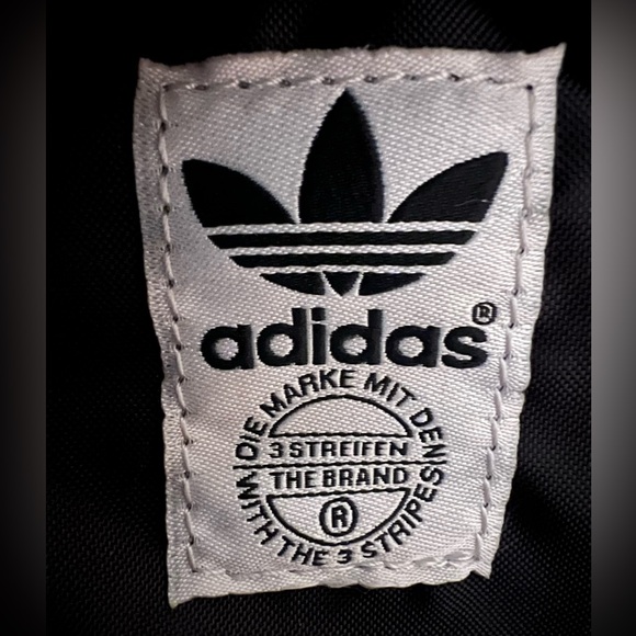 ADIDAS Originals NWOT Women's Originals Santiago Mini Backpack, Black/White, - Picture 8 of 10